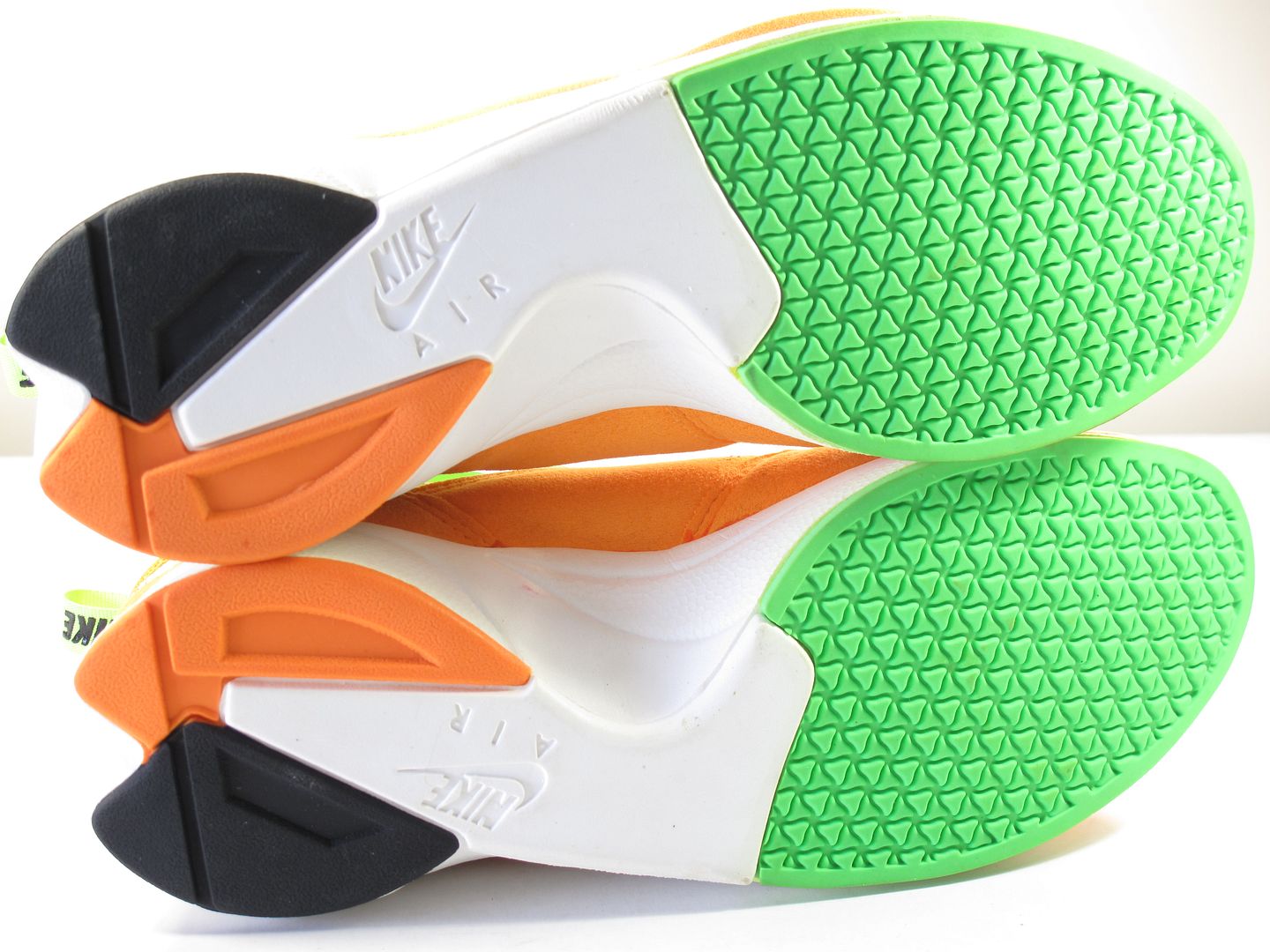 DS NIKE 1994 AIR HUARACHE LIGHT VINTAGE 8.5 MAX 90 1 180
